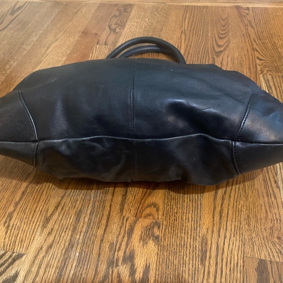 Fortuna Valentino black slouchy purse - Picture 3 of 6